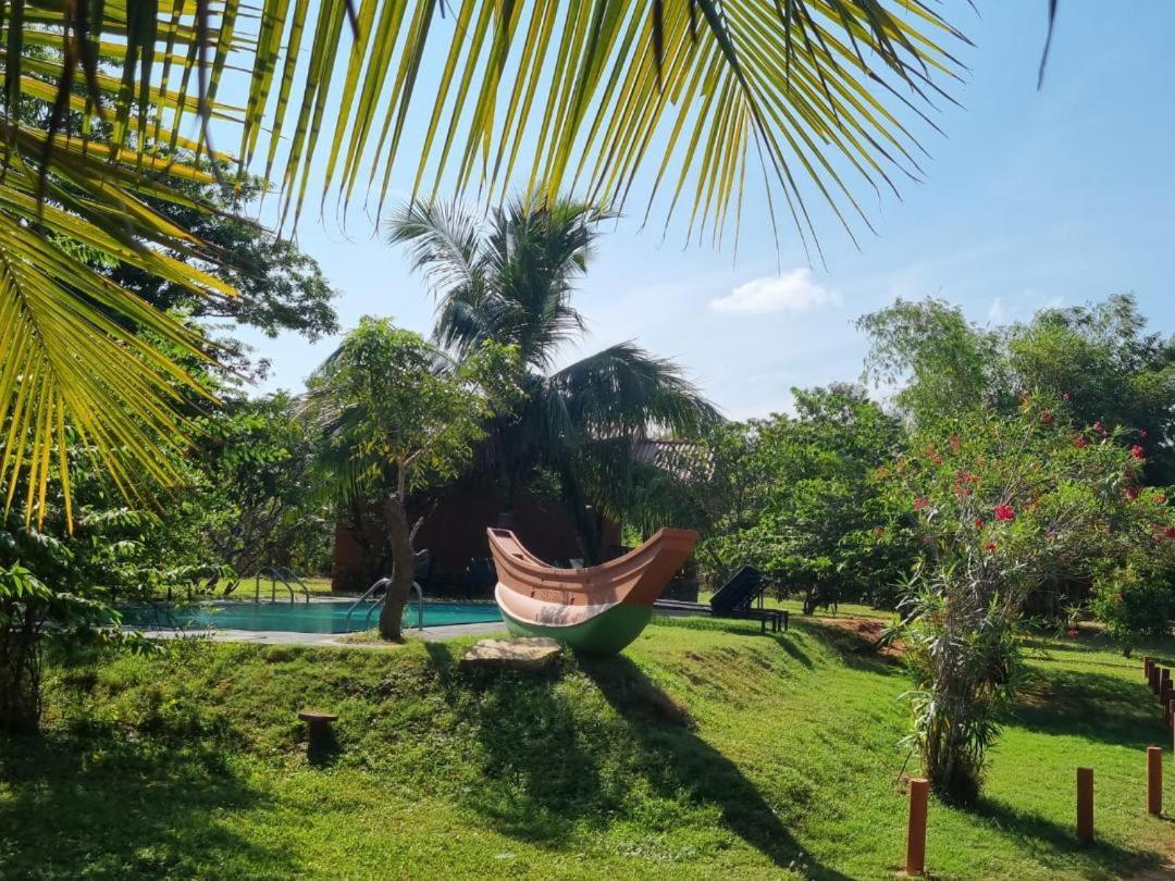 Yala Peace Cottages Тиссамахарама Экстерьер фото