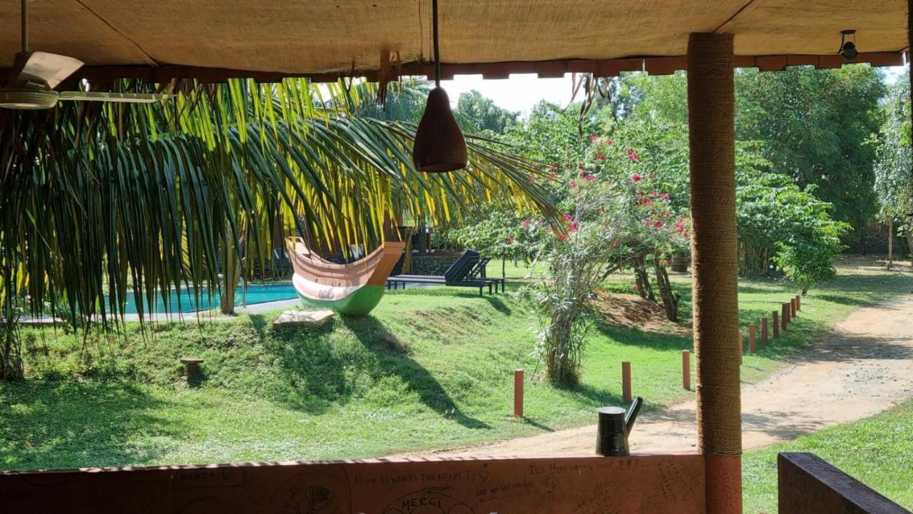 Yala Peace Cottages Тиссамахарама Экстерьер фото